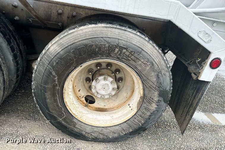 image for item OD9972 2006 Mack CV Series ready mix truck