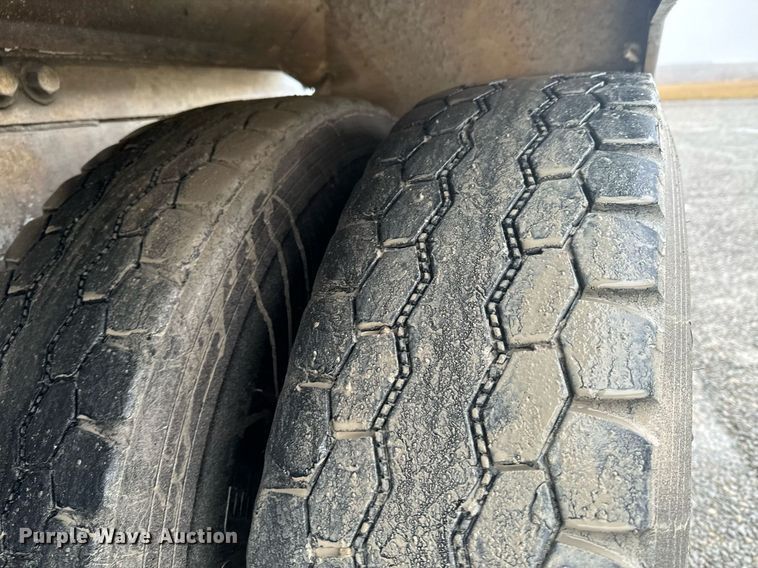 image for item OD9972 2006 Mack CV Series ready mix truck