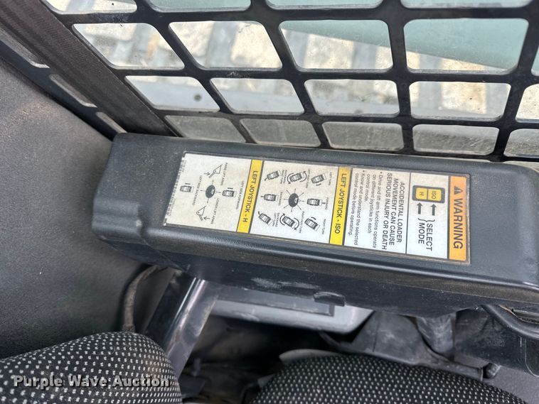 image for item OE9001 2020 Bobcat T870 tracked skid steer loader