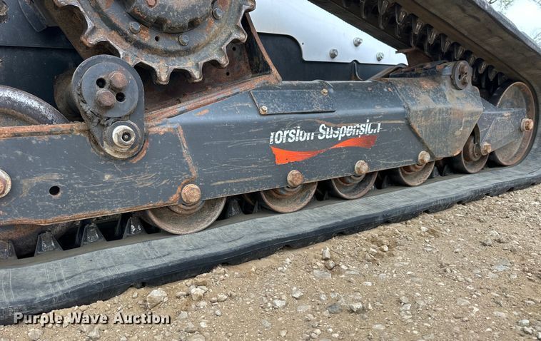 image for item OE9001 2020 Bobcat T870 tracked skid steer loader