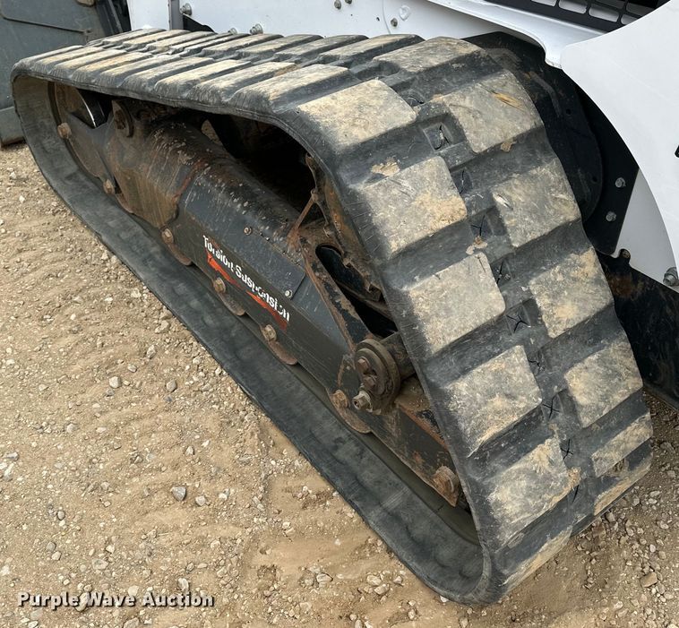 image for item OE9001 2020 Bobcat T870 tracked skid steer loader