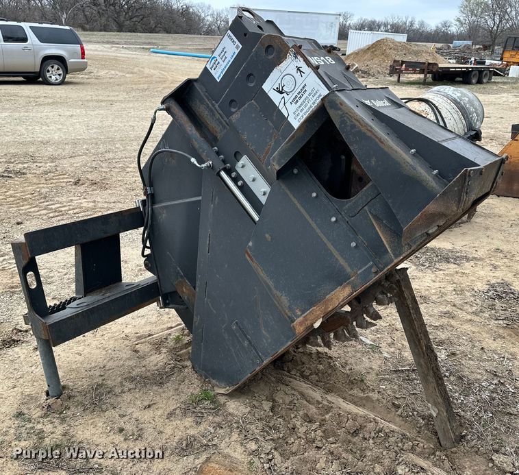 image for item OE9002 2009 Bobcat WS18 skid steer rock saw