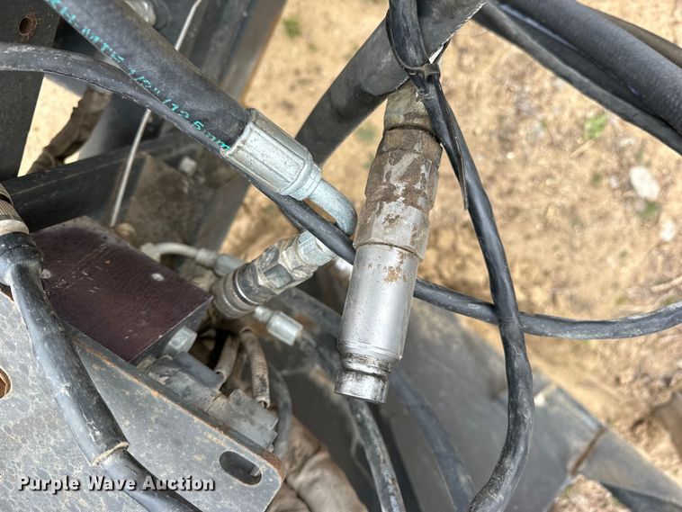 image for item OE9002 2009 Bobcat WS18 skid steer rock saw