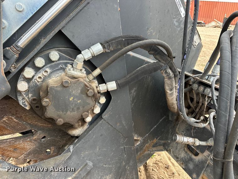 image for item OE9002 2009 Bobcat WS18 skid steer rock saw