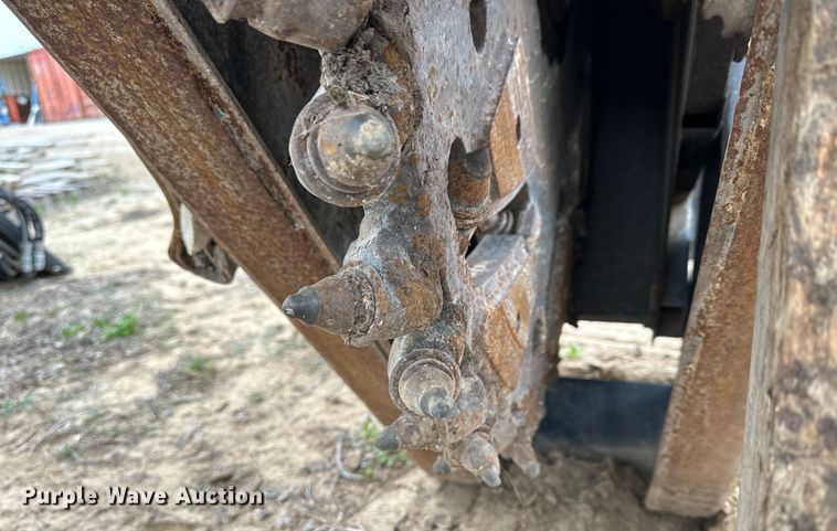 image for item OE9002 2009 Bobcat WS18 skid steer rock saw