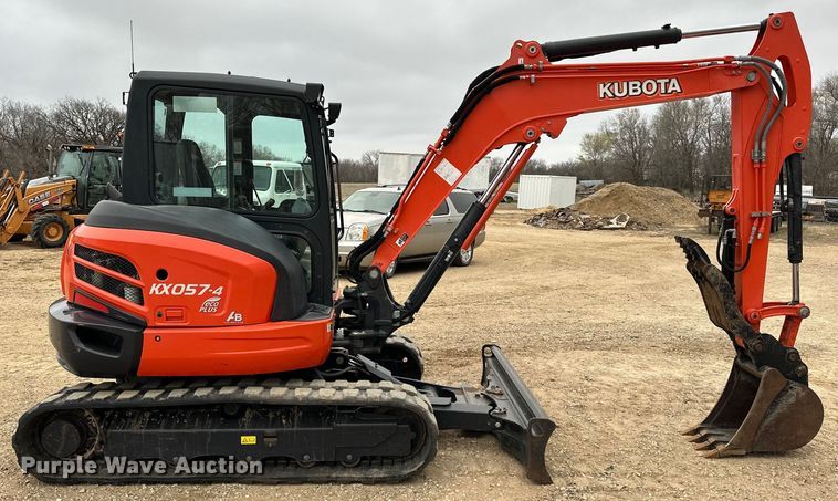image for item OE9004 2018 Kubota KX057-4 mini excavator