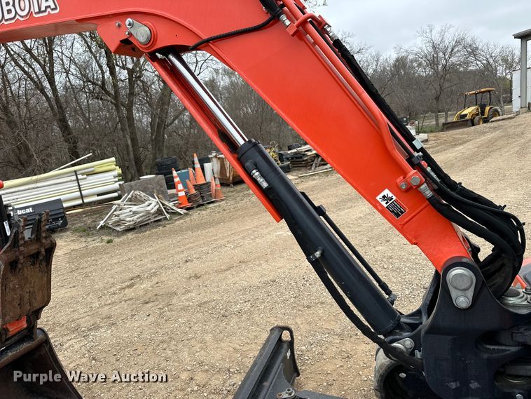 image for item OE9004 2018 Kubota KX057-4 mini excavator