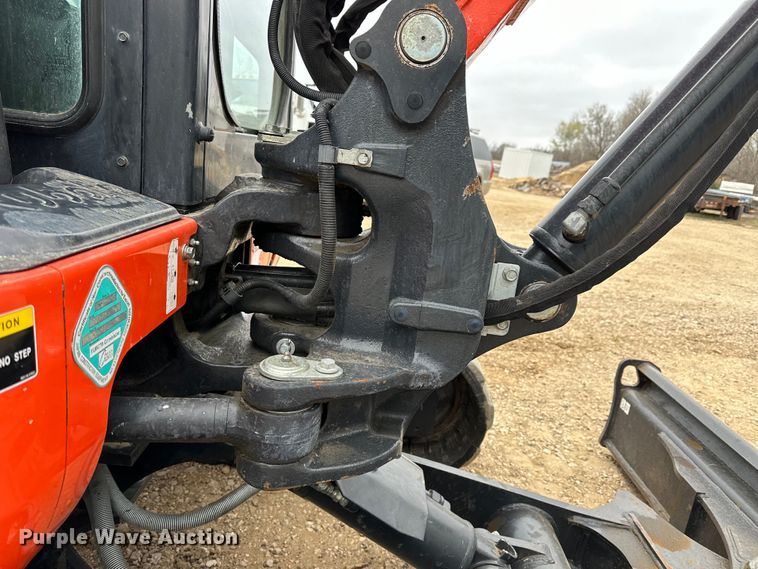 image for item OE9004 2018 Kubota KX057-4 mini excavator