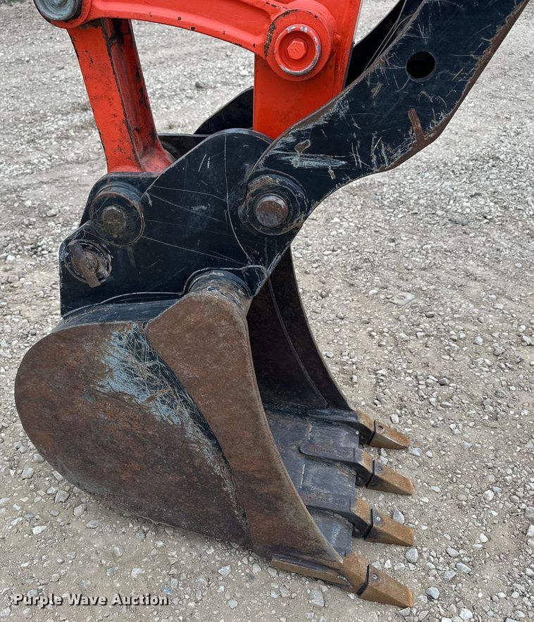 image for item OE9004 2018 Kubota KX057-4 mini excavator