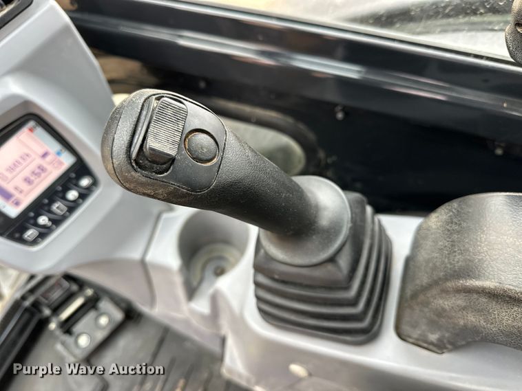 image for item OE9004 2018 Kubota KX057-4 mini excavator