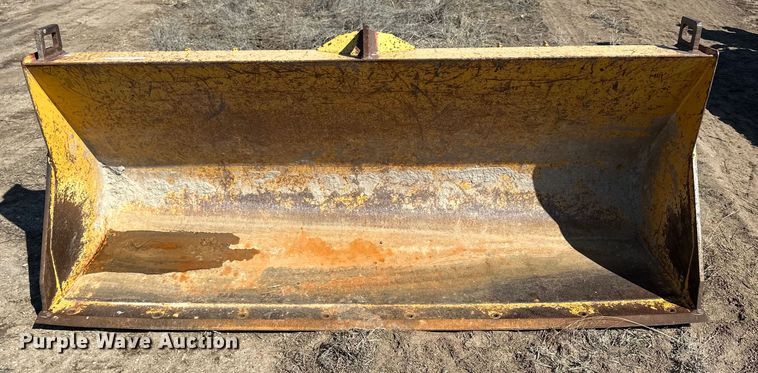 image for item OE9012 John Deere AT308080 backhoe bucket