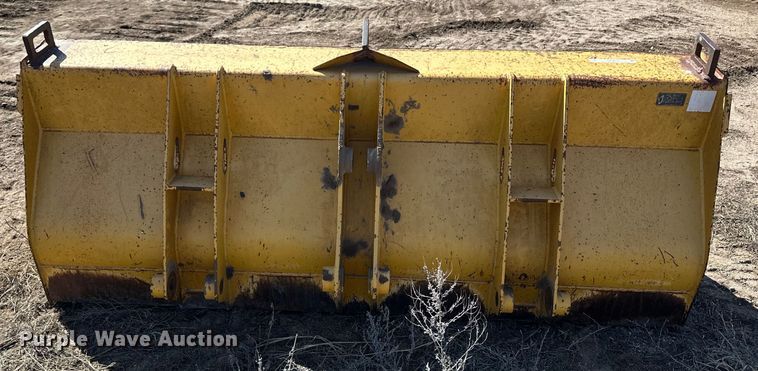 image for item OE9012 John Deere AT308080 backhoe bucket