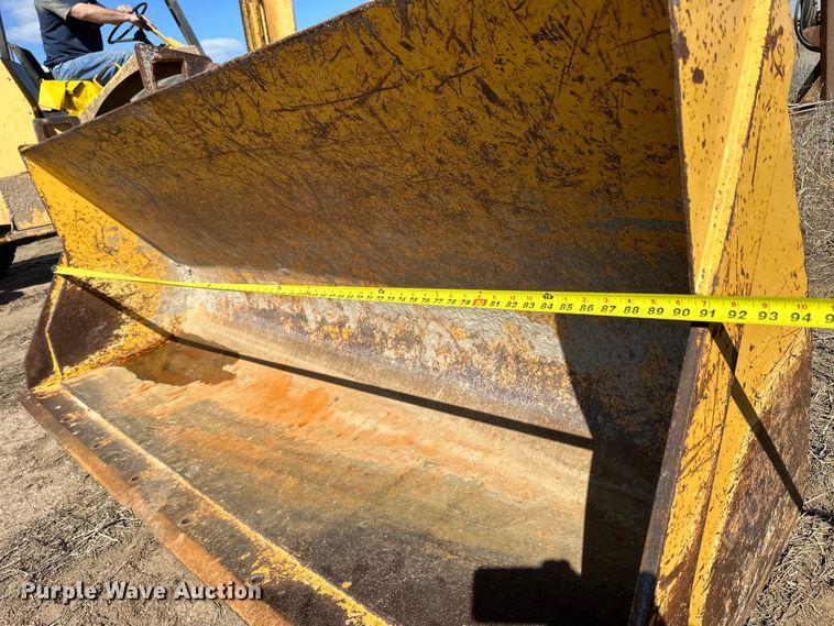 image for item OE9012 John Deere AT308080 backhoe bucket