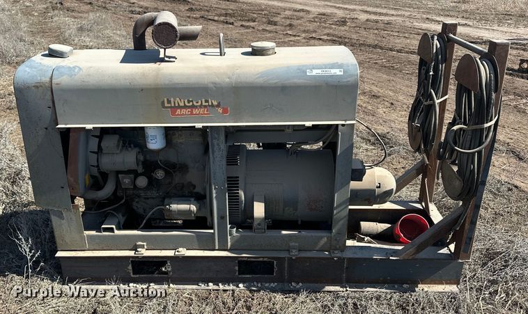 image for item OE9013 Lincoln SA-200-F-163 arc welder