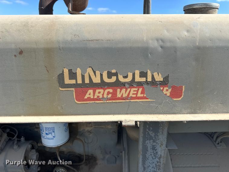 image for item OE9013 Lincoln SA-200-F-163 arc welder