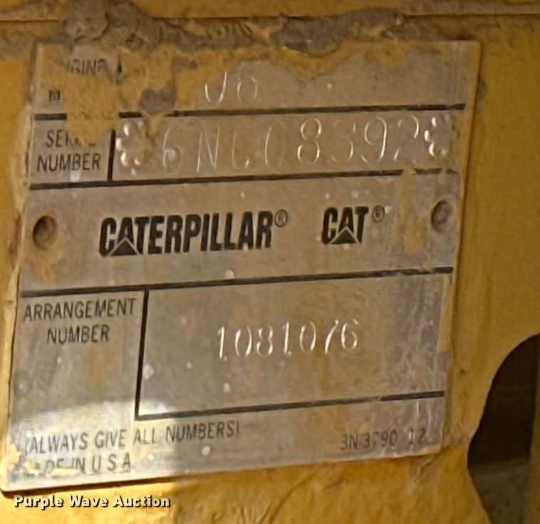 image for item OE9014 1998 Caterpillar D6R XL dozer