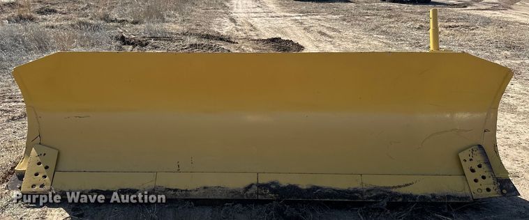 image for item OE9015 Dozer blade