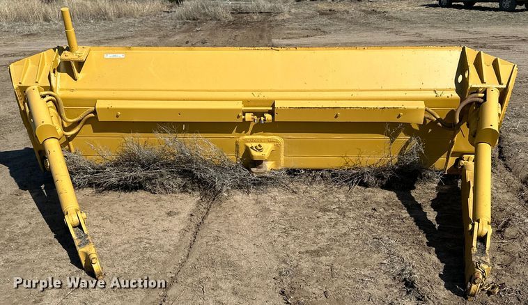 image for item OE9015 Dozer blade