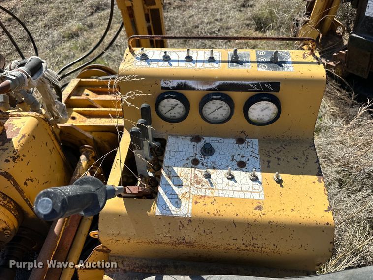 image for item OE9017 (2) Vermeer D24x40A Navigator directional boring units