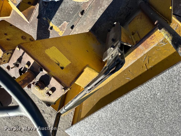 image for item OE9043 Vibro-Plus CC42A double drum vibratory roller