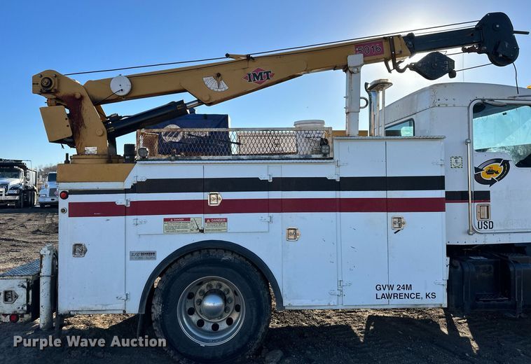 image for item OF9171 1995 Kenworth T300 utility / service truck