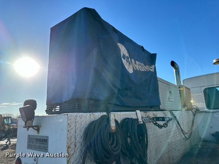 image for item OF9171 1995 Kenworth T300 utility / service truck