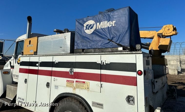 image for item OF9171 1995 Kenworth T300 utility / service truck