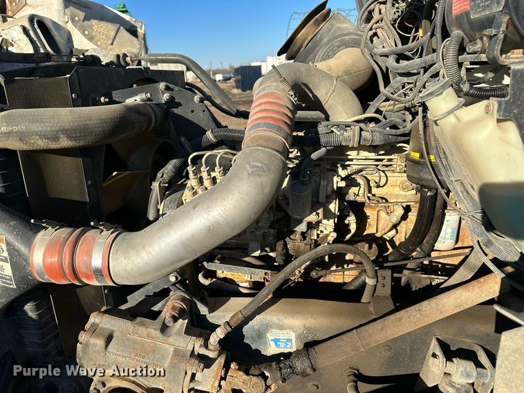 image for item OF9171 1995 Kenworth T300 utility / service truck