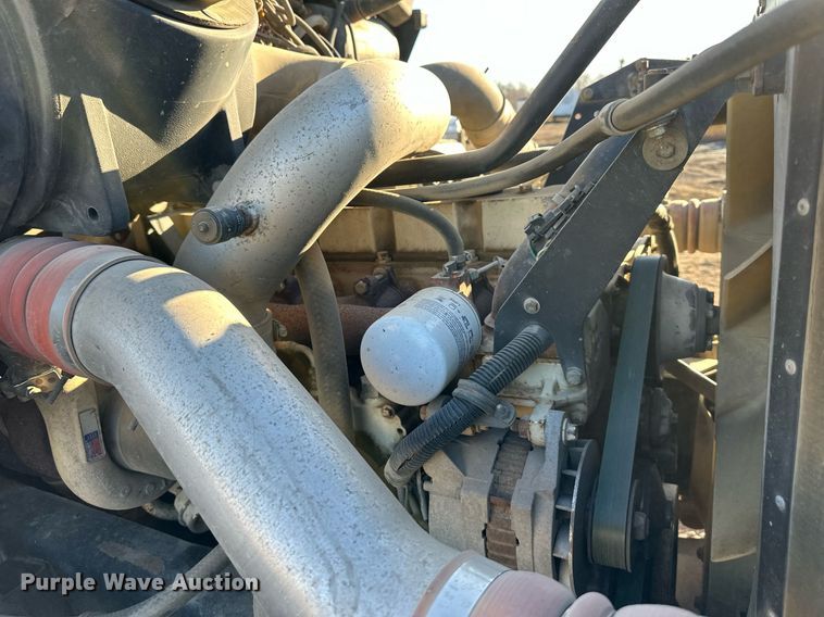 image for item OF9171 1995 Kenworth T300 utility / service truck