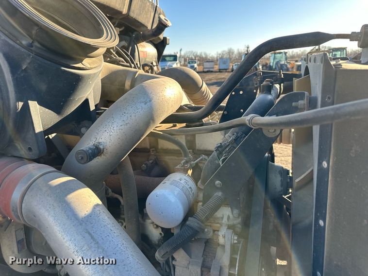 image for item OF9171 1995 Kenworth T300 utility / service truck