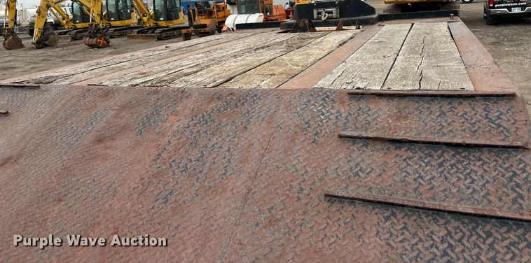 image for item OF9336 2012 Interstate trailer drop deck equipment trailer