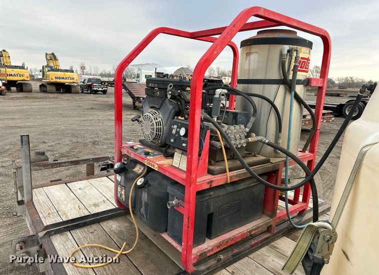 image for item OF9338 1997 PJ equipment trailer