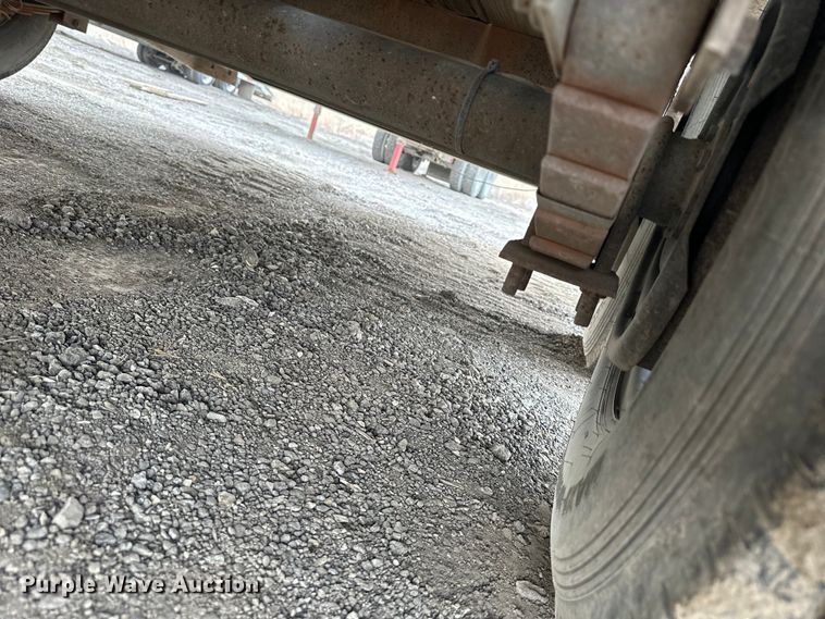 image for item OF9338 1997 PJ equipment trailer