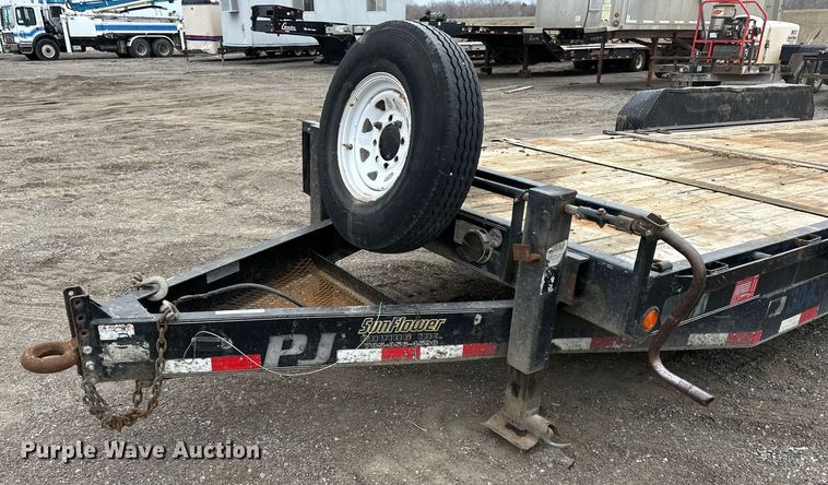image for item OF9340 2016 PJ tilt deck equipment trailer