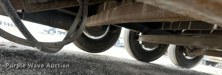 image for item OF9340 2016 PJ tilt deck equipment trailer