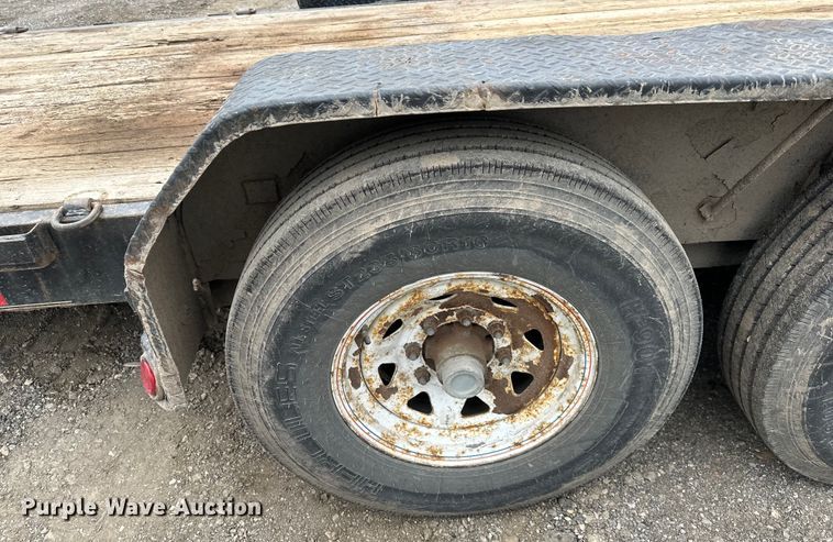 image for item OF9340 2016 PJ tilt deck equipment trailer