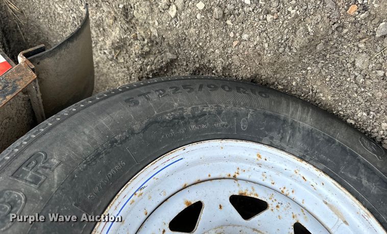 image for item OF9340 2016 PJ tilt deck equipment trailer