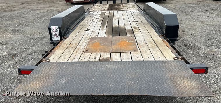 image for item OF9341 2016 PJ tilt deck equipment trailer