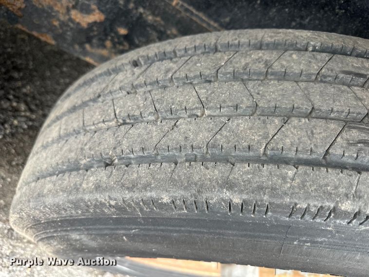 image for item OF9341 2016 PJ tilt deck equipment trailer