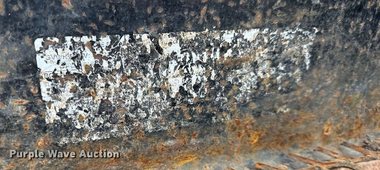 image for item OF9341 2016 PJ tilt deck equipment trailer