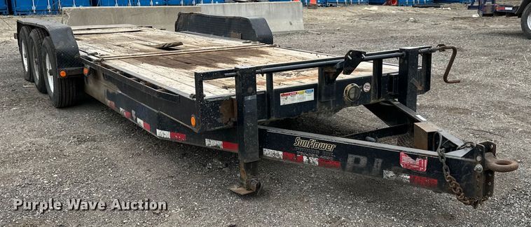 image for item OF9343 2016 PJ T7243 tilt deck equipment trailer
