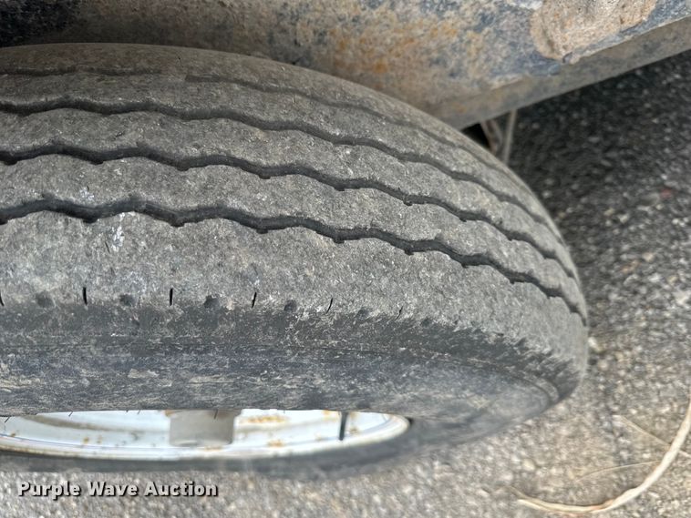 image for item OF9343 2016 PJ T7243 tilt deck equipment trailer