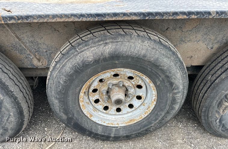 image for item OF9343 2016 PJ T7243 tilt deck equipment trailer