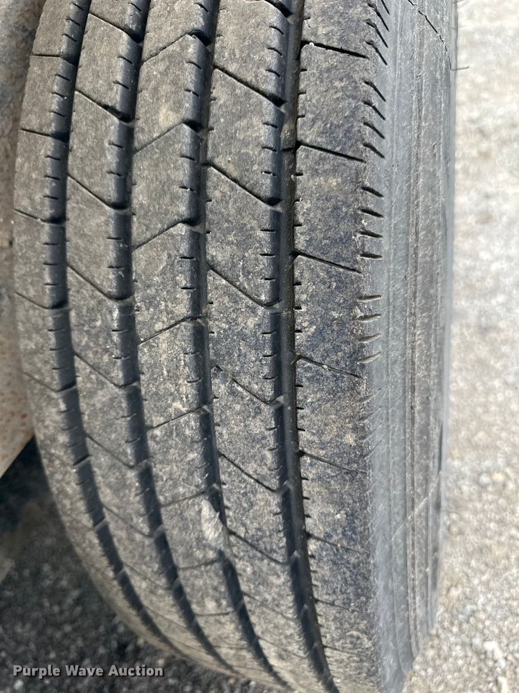 image for item OF9343 2016 PJ T7243 tilt deck equipment trailer