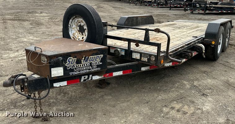 image for item OF9345 2016 PJ tilt deck equipment trailer