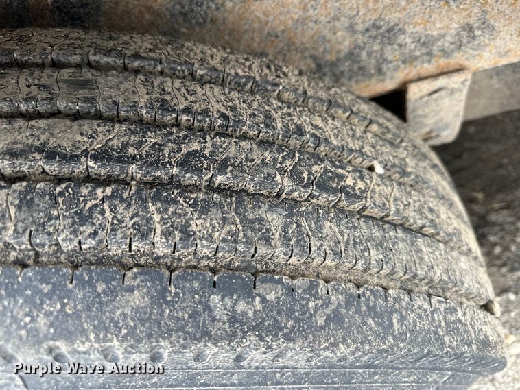 image for item OF9345 2016 PJ tilt deck equipment trailer