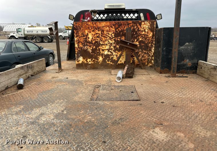 image for item OF9347 2014 Dodge  Ram 5500HD Crew Cab flatbed truck