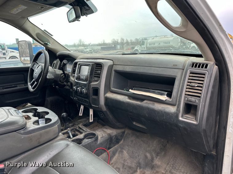 image for item OF9347 2014 Dodge  Ram 5500HD Crew Cab flatbed truck