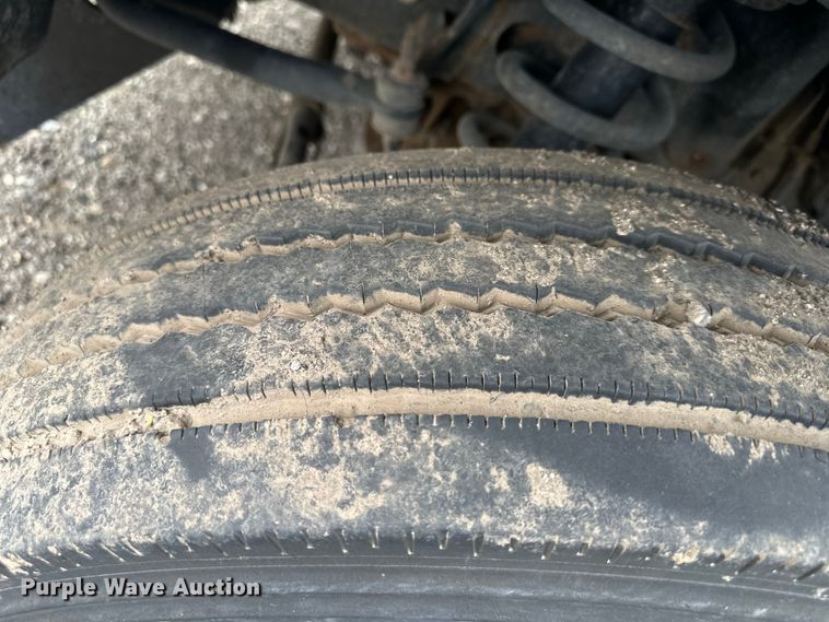 image for item OF9347 2014 Dodge  Ram 5500HD Crew Cab flatbed truck