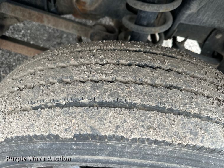 image for item OF9347 2014 Dodge  Ram 5500HD Crew Cab flatbed truck